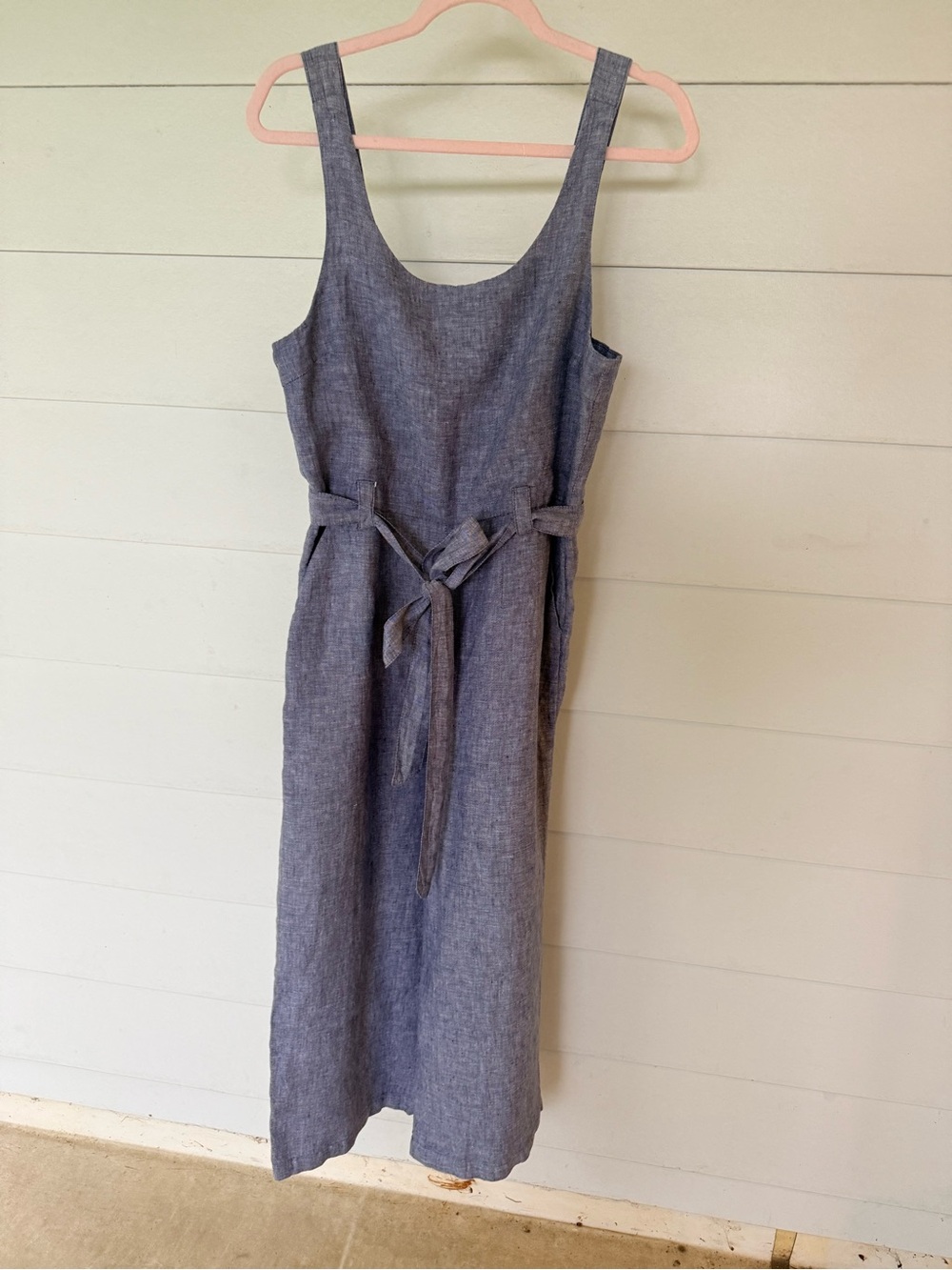 Rachel Zoe Chambray 100% Linen Blue Tie-Waist Sleeveless jumpsuit